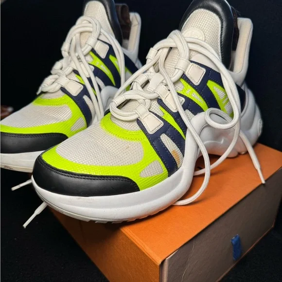 Louis Vuitton Neon Green and White Sneakers - Picture 4 of 9